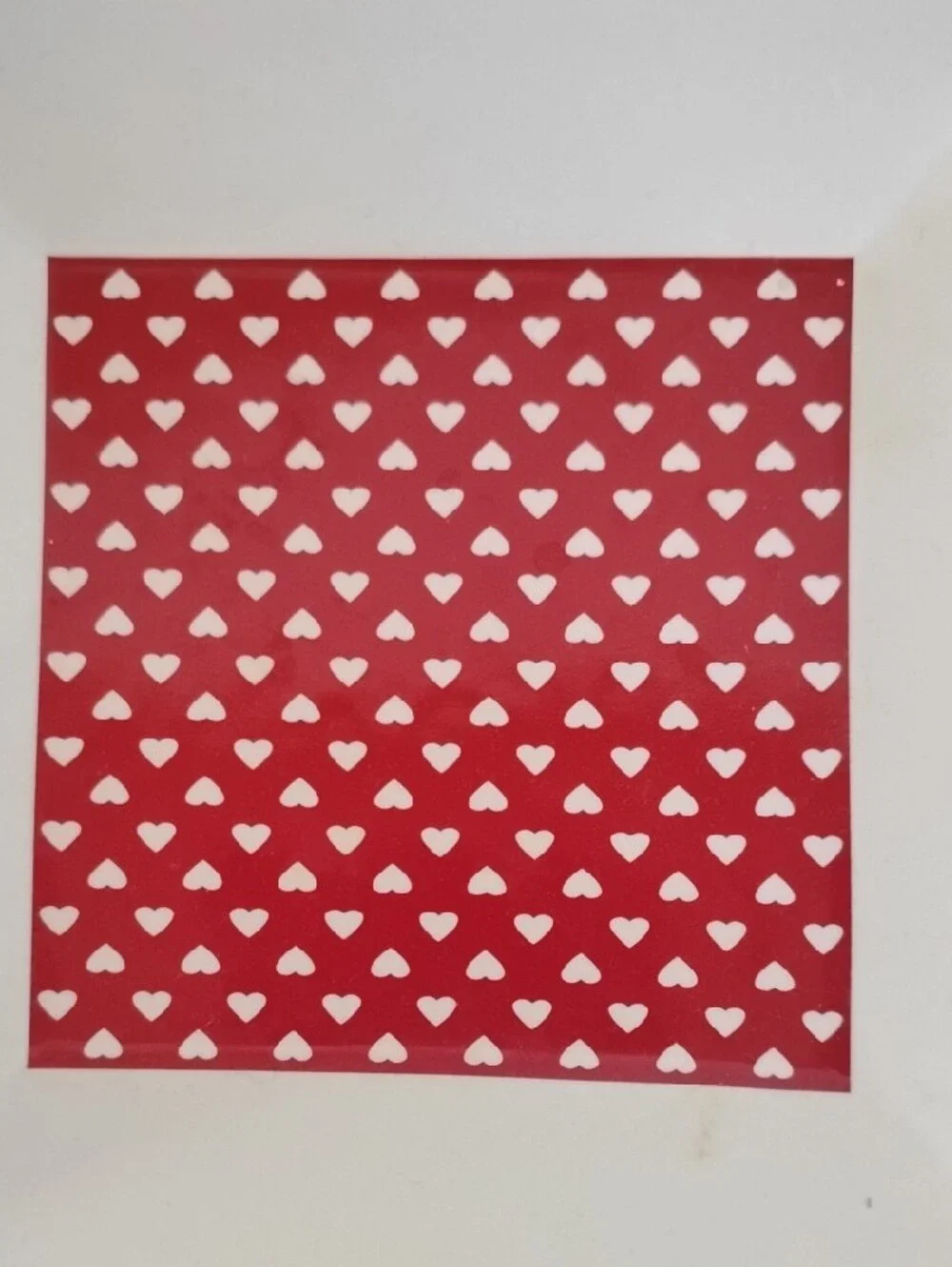D- NWOT Square White Ceramic Plate with Red Heart Pattern
